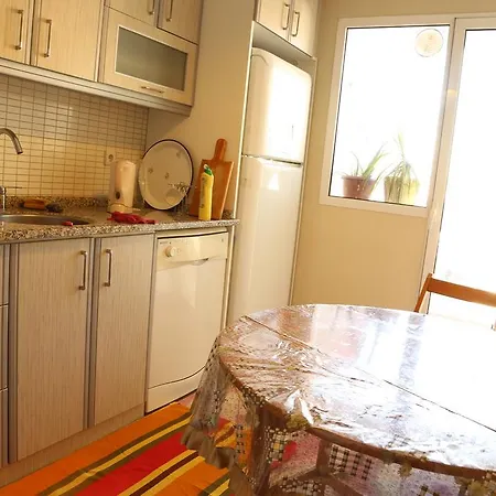 Happy House Guest house *